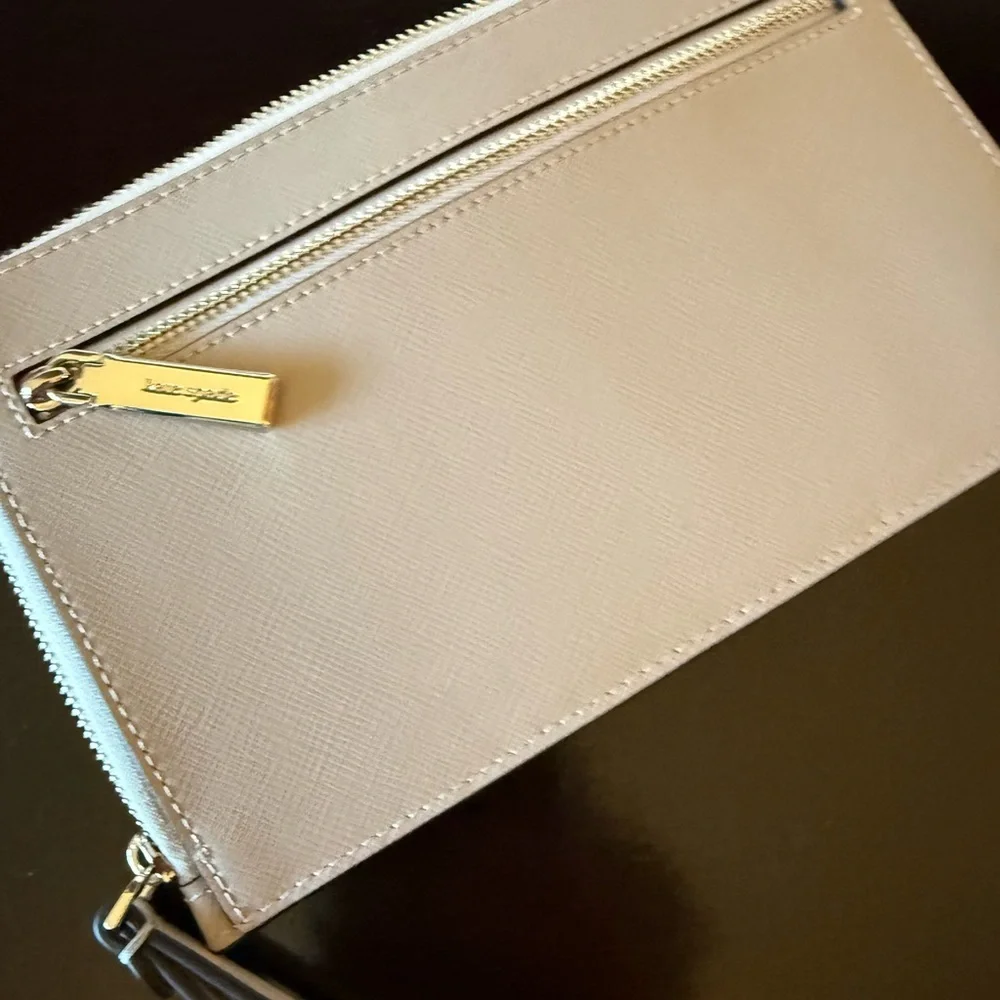 Kate Spade Cream Wrist Wallet